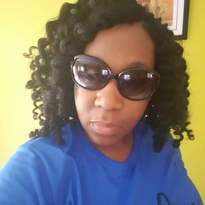 Meet your Posher, Ntsiki